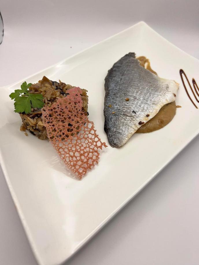 Logis Hotel La Bergerie Hotel 3 Etoiles Restaurant Savoureux Saint-Pierre-Lafeuille Eksteriør billede