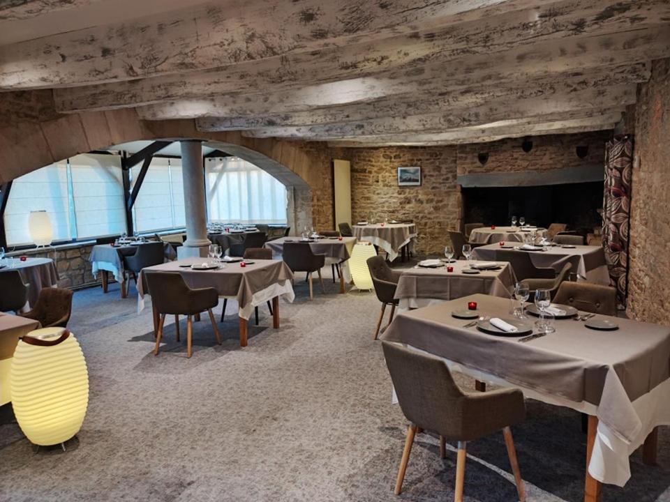Logis Hotel La Bergerie Hotel 3 Etoiles Restaurant Savoureux Saint-Pierre-Lafeuille Eksteriør billede