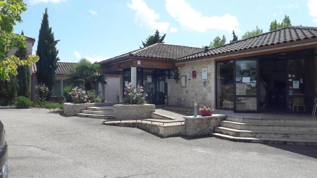 Logis Hotel La Bergerie Hotel 3 Etoiles Restaurant Savoureux Saint-Pierre-Lafeuille Eksteriør billede