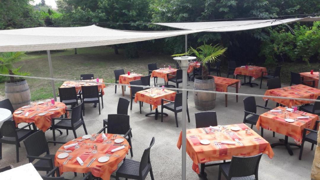 Logis Hotel La Bergerie Hotel 3 Etoiles Restaurant Savoureux Saint-Pierre-Lafeuille Eksteriør billede